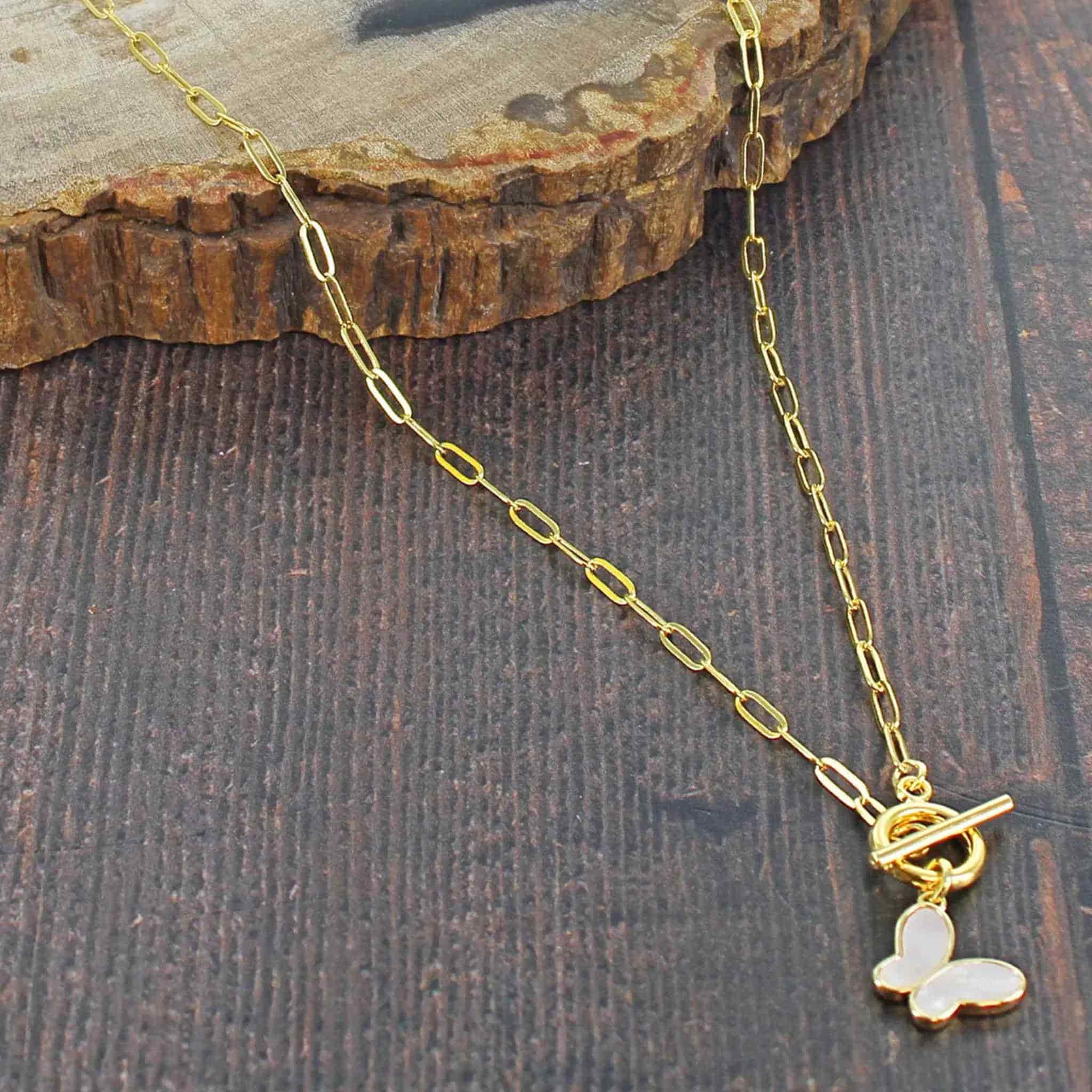 Mother of Pearl Necklace | Butterfly