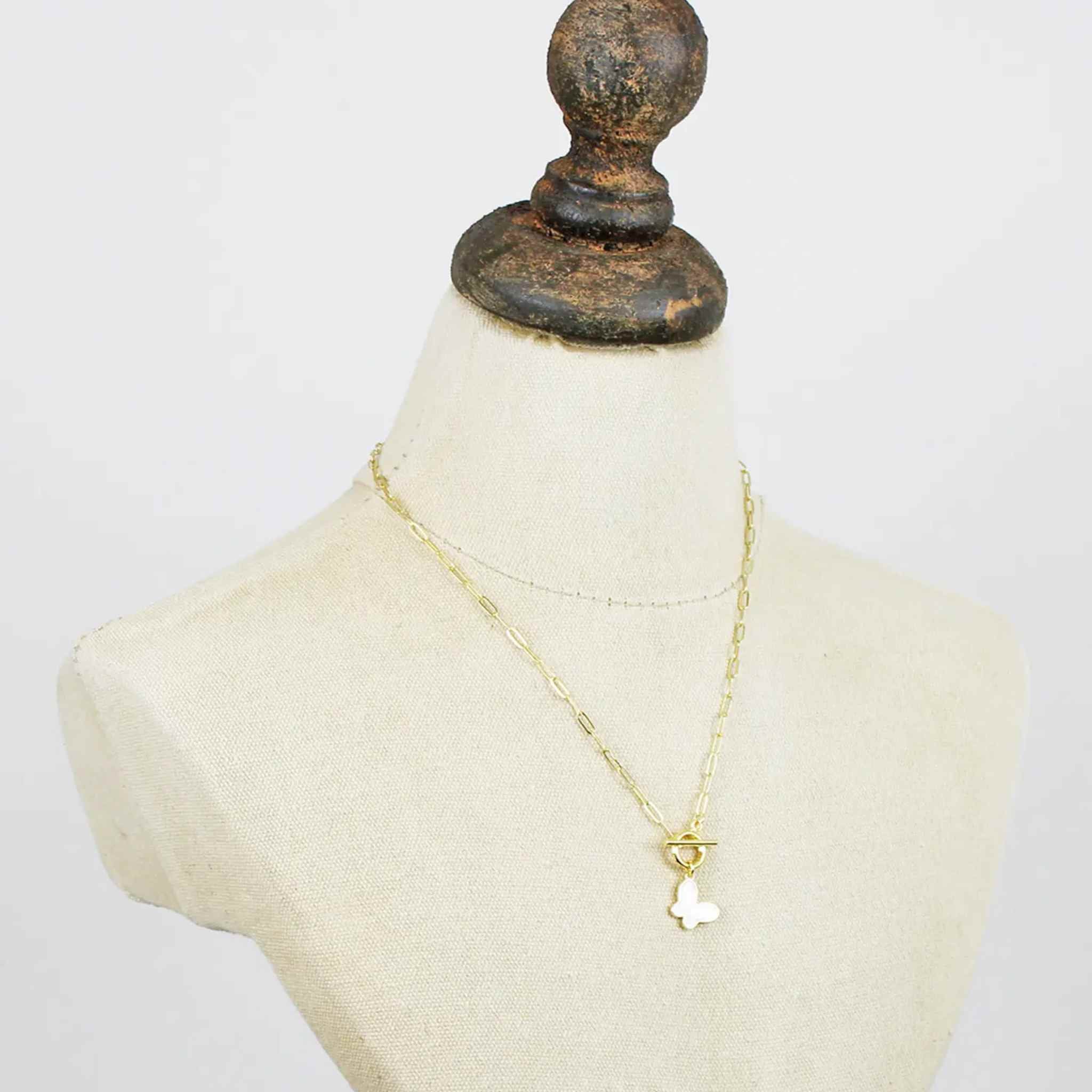 Mother of Pearl Necklace | Butterfly