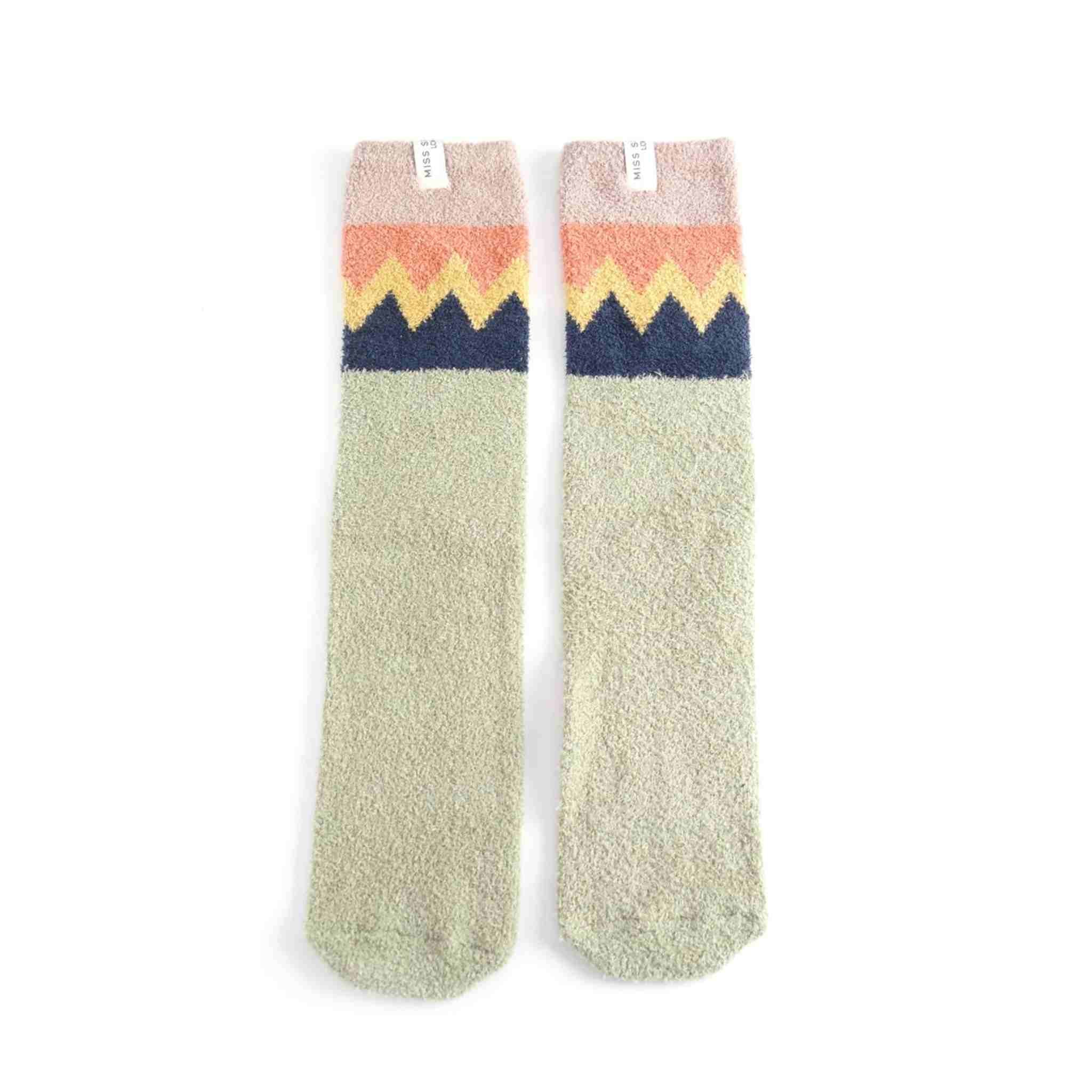 Ridges Fluffy Socks | Green