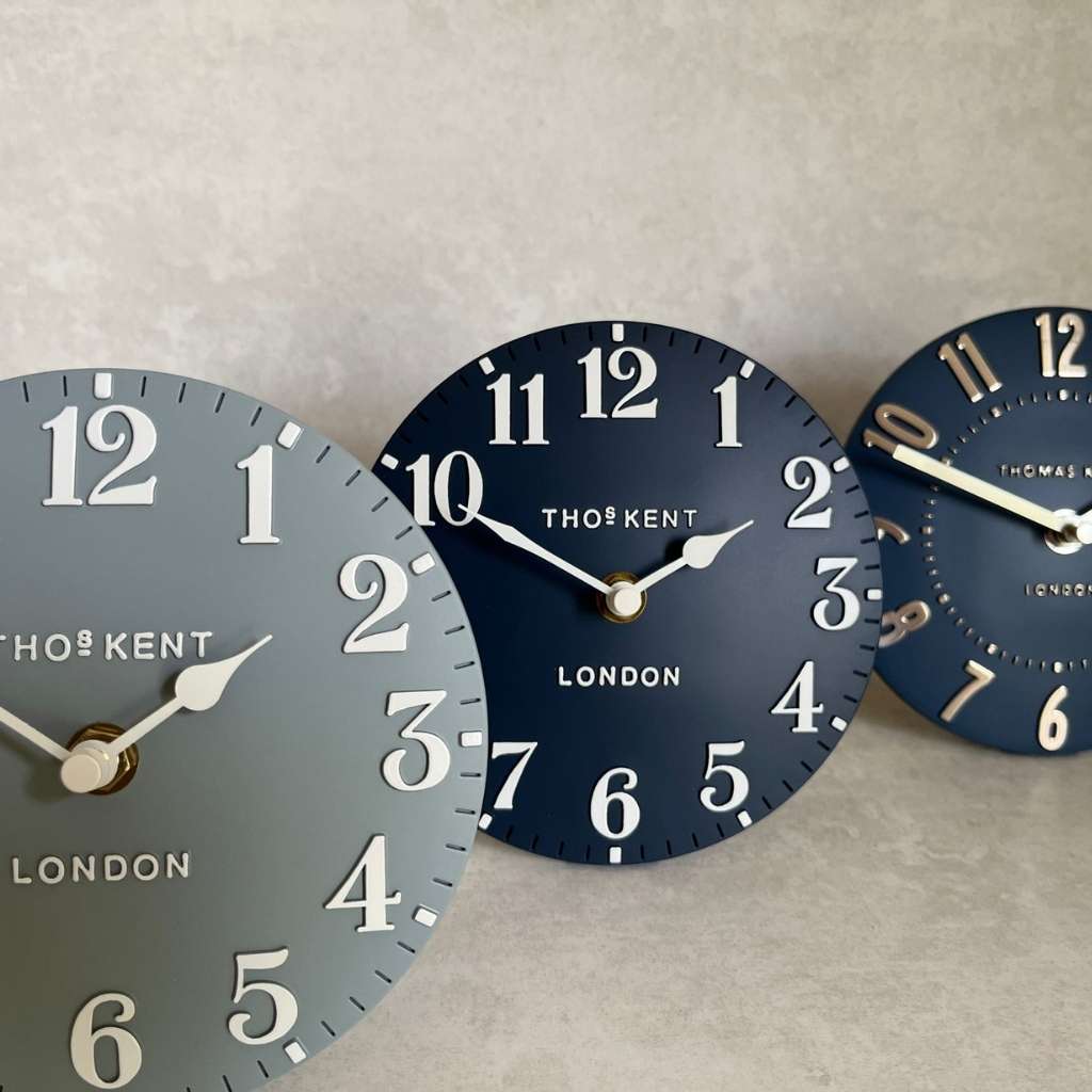 Wall Art & Clocks