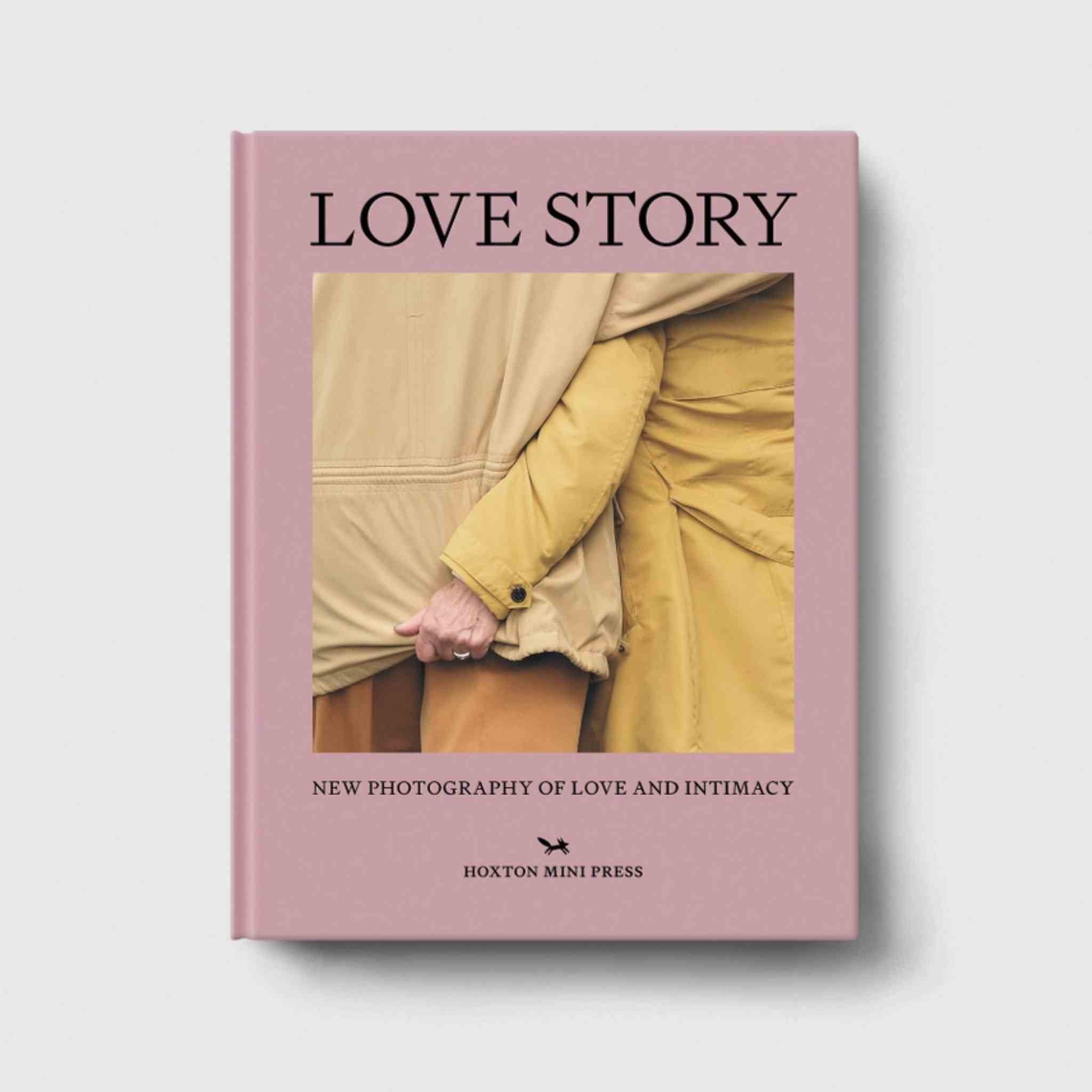 Love Story : New Photography on Love and Intimacy