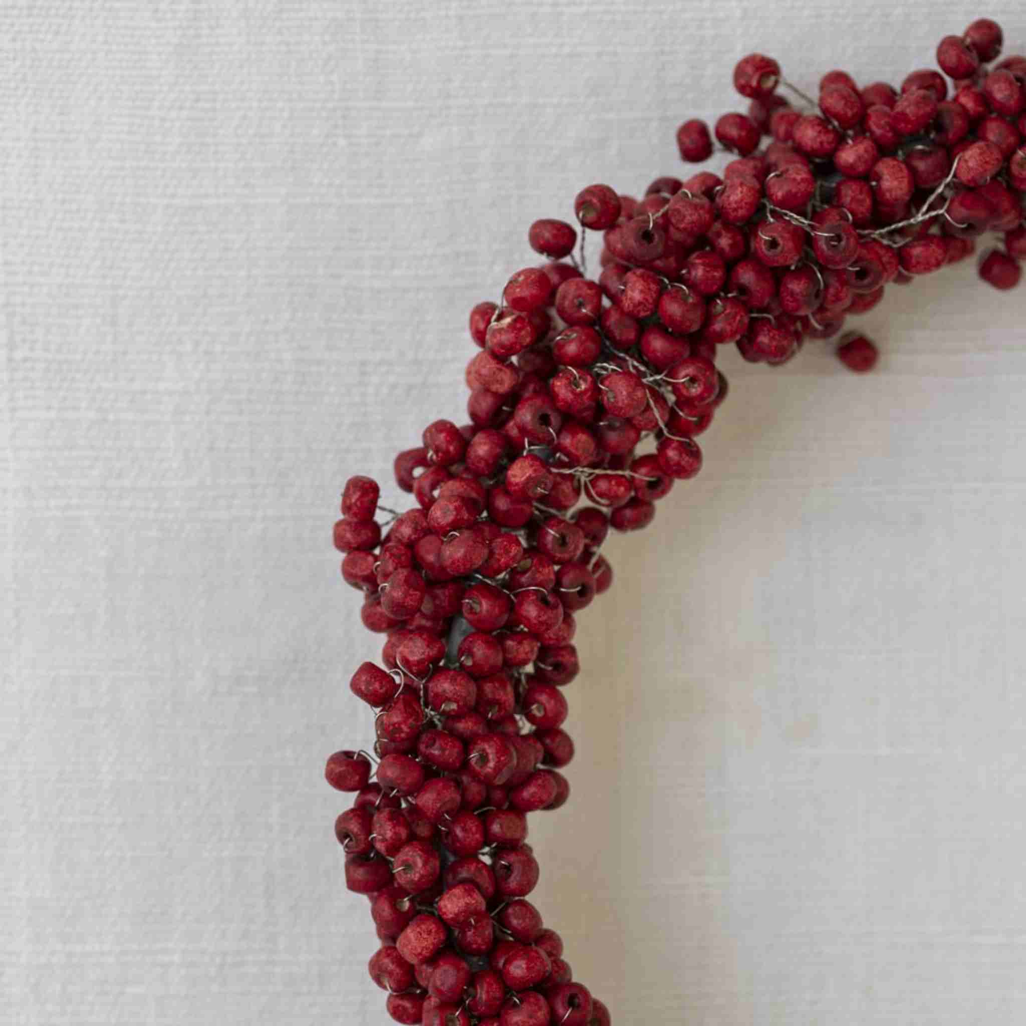Red Berry Wooden Wreath | Small