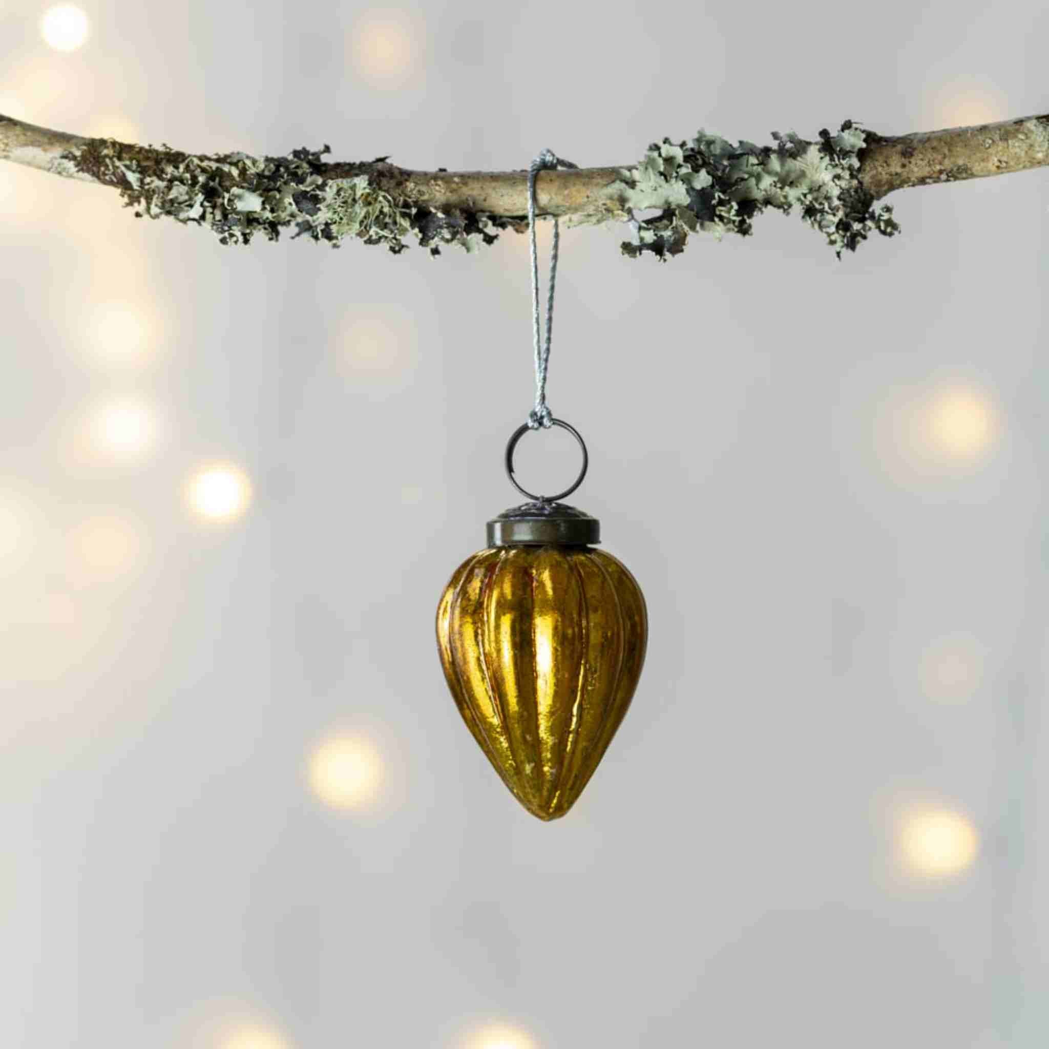 Ribbed Gourd Decoration | Gold