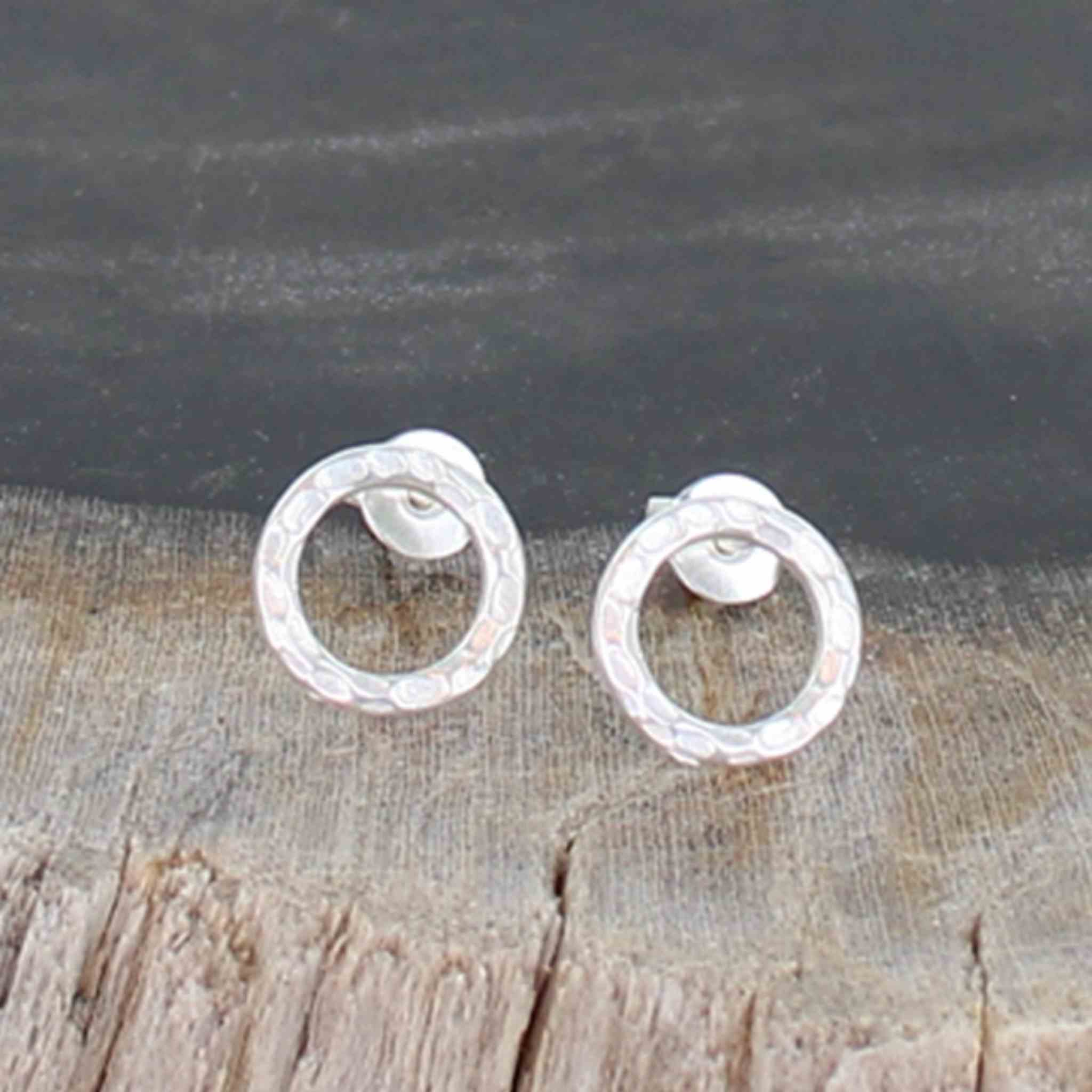 Simple Ring Stud Earrings | Silver-Plate