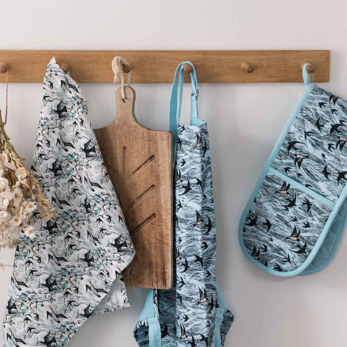Swallow & Sea Double Oven Gloves